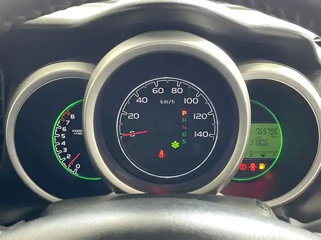 ホンダ Ｎ ＢＯＸ G ターボ SSパッケージ 沖縄県 2017(平29)年 6.6万km ブリティッシュグリーンP (株)IDOMが運営する【じしゃロンコザ店】の自社ローン専用車両になりますこちらは現金またはオートローンご利用時の価格です。自社ローンご希望の方は別途その旨お申付け下さい/・社外ナビ/・Bluetooth接続/・DVD再生/・フルセグTV/・両側パワースライドドア/・ETC/・スマートキー/・プッシュスタート/・クルーズコントロール/・シートヒーター/・社外アルミホイール/・オートライト