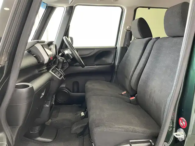 ホンダ Ｎ ＢＯＸ G ターボ SSパッケージ 沖縄県 2017(平29)年 6.6万km ブリティッシュグリーンP (株)IDOMが運営する【じしゃロンコザ店】の自社ローン専用車両になりますこちらは現金またはオートローンご利用時の価格です。自社ローンご希望の方は別途その旨お申付け下さい/・社外ナビ/・Bluetooth接続/・DVD再生/・フルセグTV/・両側パワースライドドア/・ETC/・スマートキー/・プッシュスタート/・クルーズコントロール/・シートヒーター/・社外アルミホイール/・オートライト