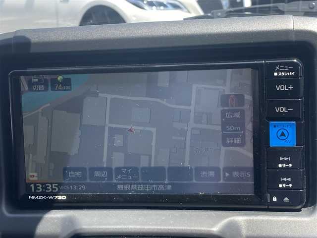 ダイハツ コペン GRスポーツ 島根県 2025(令7)年 0.7万km パールホワイトⅢ ワンオーナー /ディーラーOPメモリナビ (CD?DVD/BT/フルセグ)/前方ドライブレコーダー/全席シートヒーター /ETC/ステアリングリモコン/オートライト/LEDヘッドライト/LEDフロントフォグランプ/純正フロアマット/BBS製鍛造16インチホイール/専用RECAROシート/革巻MOMOステアリング/リヤコーナーセンサー/取扱説明書/保証書