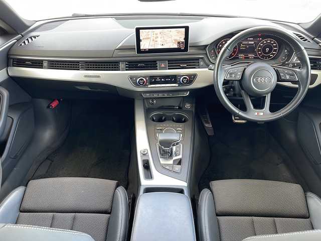 アウディ Ａ５ SB2．0TFSI Q スポーツ 鳥取県 2018(平30)年 2.2万km グレイシアホワイトメタリック ディーラー車/Sラインパッケージ/スマートキーx2個/バーチャルコックピット/全方位カメラ/ハーフレザーシート/パワーテールゲート/プリクラッシュセーフティ/レーンデパーチャーアラート/ブラインドスポットモニタリング/レーダークルーズコントロール/ドライブレコーダー/パーキングアシスト/インテリジェンスソナー/マトリックスLEDライト/マルチメディアインターフェイス/フルセグ・Bluetooth・DVD/前席パワーシート/３ゾーンエアコン/オートワイパー/オートライト/ビルトインETC/保証書・取説
