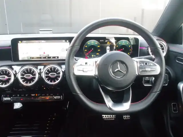 メルセデス・ベンツ ＣＬＡ２５０ Sブレイク 4MATIC AMGライン 岩手県 2020(令2)年 1.5万km イリジウムシルバー アクティブブレーキアシスト/レーンキープ /ブラインドスポット/レーンチェンジアシスト/純正ナビ/フルセグTV/全方位カメラ/パークトロニック/キーレスゴー /サンルーフ/アンビエントライト/DSRC/前後ドラレコ/ハーフレザー /パワーシート/シートヒーター/Pバックドア/ヘッドアップD/マルチビームLED