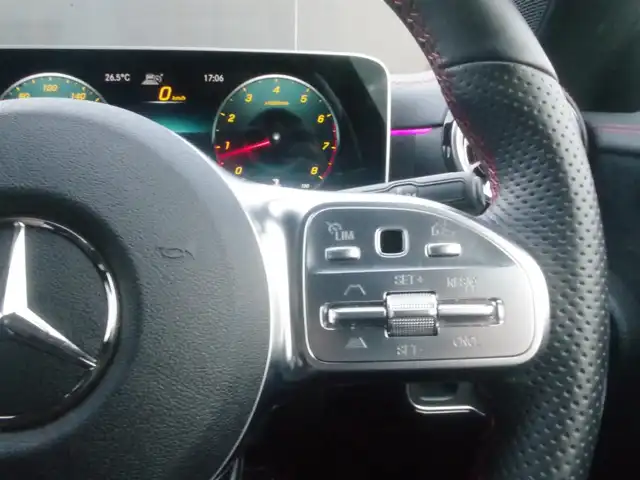 メルセデス・ベンツ ＣＬＡ２５０ Sブレイク 4MATIC AMGライン 岩手県 2020(令2)年 1.5万km イリジウムシルバー アクティブブレーキアシスト/レーンキープ /ブラインドスポット/レーンチェンジアシスト/純正ナビ/フルセグTV/全方位カメラ/パークトロニック/キーレスゴー /サンルーフ/アンビエントライト/DSRC/前後ドラレコ/ハーフレザー /パワーシート/シートヒーター/Pバックドア/ヘッドアップD/マルチビームLED