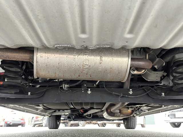 日産 セレナ e－パワー ハイウェイスター V 佐賀県 2018(平30)年 11.2万km ブリリアントホワイトパール 2トーン プッシュスタート/Bluetooth/フルセグテレビ/メモリナビ/パーキングアシスト/追尾機能付クルーズコントロール/アラウンドビューモニター/オートライト/LEDヘッドライト/衝突被害軽減システム/ブレーキホールド/デジタルインナーミラー/電格ウィンカーミラー/後席サンシェード/両側パワースライドドア/保証書/取扱説明書/記録簿/ETC/スペアキー有