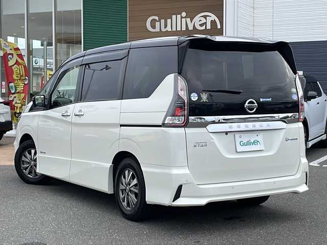 日産 セレナ e－パワー ハイウェイスター V 佐賀県 2018(平30)年 11.2万km ブリリアントホワイトパール 2トーン プッシュスタート/Bluetooth/フルセグテレビ/メモリナビ/パーキングアシスト/追尾機能付クルーズコントロール/アラウンドビューモニター/オートライト/LEDヘッドライト/衝突被害軽減システム/ブレーキホールド/デジタルインナーミラー/電格ウィンカーミラー/後席サンシェード/両側パワースライドドア/保証書/取扱説明書/記録簿/ETC/スペアキー有
