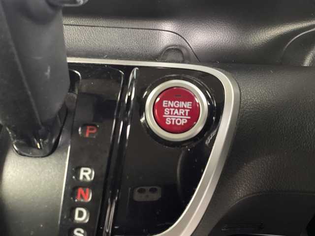 ホンダ Ｎ ＢＯＸ カスタム G ターボ Lパッケージ 埼玉県 2016(平28)年 4.2万km プレミアムホワイトパールⅡ 純正ナビ　/　　（CD/AM/FM/TV/SD/BT)/バックカメラ　/ドライブレコーダー　/両側電動スライドドア　/クルーズコントロール　/衝突軽減システム/パドルシフト　/ビルトインＥＴＣ　/ＥＣＯＮ　/純正アルミホイール　/純正フロアマット　/ドアバイザー　/ウインカーミラー