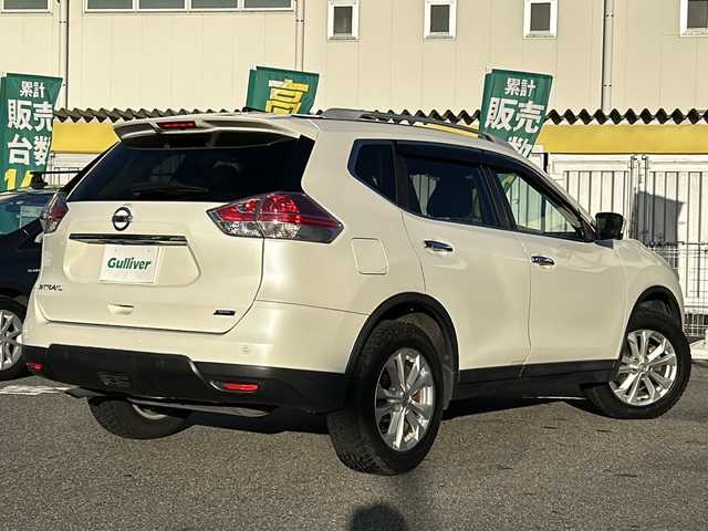 日産 エクストレイル 20X エマージェンシーブレーキ 愛知県 2015(平27)年 9.4万km ブリリアントホワイトパール /純正SDナビ//純正フルセグTV//AM/FM/AUX/CD/DVD/BT//バック/サイド/フロント/全周囲カメラ//ビルトインETC//ルーフレール//クルーズコントロール//ブラインドスポットモニター//衝突被害軽減ブレーキ//横滑り防止装置//レーンアシスト//アイドリングストップ//ECO MODE//リアウィンドウデフォッガー//ステアスイッチ//フレキシブルラゲッジ//純正LEDオートライト//フロントフォグランプ//純正フロアマット//純正ドアバイザー//純正17インチアルミホイール//シートヒーター(D/N)//電格ミラー//ライト付きバニティミラー//イモビライザー//ISOFIX//ダブルエアバック//スマートキー//スペアキー1本//取扱説明書//ナビ説明書//保証書//記録簿(R3/R4/R6)