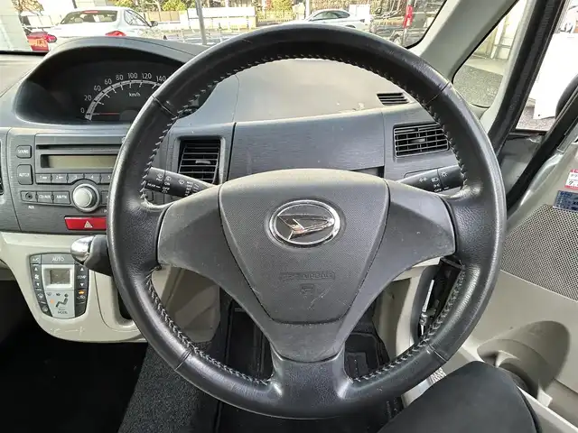 ダイハツ ムーヴ X 愛知県 2011(平23)年 7.5万km ブライトシルバーメタリック オーディオプレーヤー/ドアバイザー/スマートキー/スペアキー