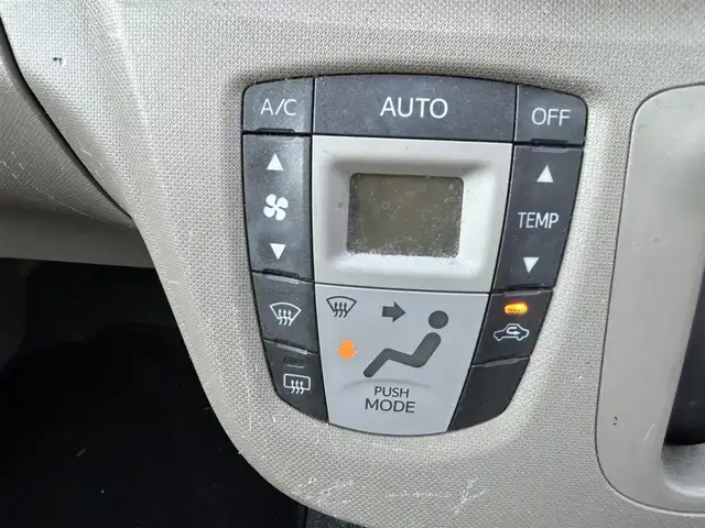 ダイハツ ムーヴ X 愛知県 2011(平23)年 7.5万km ブライトシルバーメタリック オーディオプレーヤー/ドアバイザー/スマートキー/スペアキー