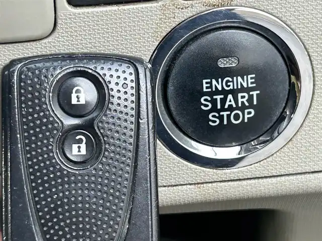 ダイハツ ムーヴ X 愛知県 2011(平23)年 7.5万km ブライトシルバーメタリック オーディオプレーヤー/ドアバイザー/スマートキー/スペアキー