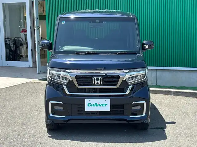 ホンダ Ｎ ＢＯＸ カスタム L ターボ 宮城県 2021(令3)年 0.9万km ミッドナイトブルービームM ホンダセンシング/・衝突軽減ブレーキ/・誤発進抑制機能/・後方誤発進抑制機能/・歩行者事故低減ステアリング/・先行車発進お知らせ機能/・オートハイビーム/・標識認識機能/・路外逸脱抑制機能/・アダプティブクルーズコントロール/・車線維持支援システム/パーキングセンサー/純正8インチナビ（VXU-217NBi）/・CD/DVD/・Bluetooth/・フルセグTV/バックカメラ/ビルトインETC/純正ドライブレコーダー（前後）/両側パワースライドドア/ハーフレザーシート/シートヒーター/革巻きステアリング/パドルシフト/ステアリングスイッチ/LEDヘッドライト/フォグランプ/オートライト/スマートキー＆プッシュスタート/電動格納ミラー/純正15インチAW/フロアマット/ドアバイザー/W/サイド/カーテンエアバッグ