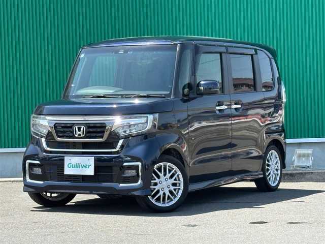 ホンダ Ｎ ＢＯＸ カスタム L ターボ 宮城県 2021(令3)年 0.9万km ミッドナイトブルービームM ホンダセンシング/・衝突軽減ブレーキ/・誤発進抑制機能/・後方誤発進抑制機能/・歩行者事故低減ステアリング/・先行車発進お知らせ機能/・オートハイビーム/・標識認識機能/・路外逸脱抑制機能/・アダプティブクルーズコントロール/・車線維持支援システム/パーキングセンサー/純正8インチナビ（VXU-217NBi）/・CD/DVD/・Bluetooth/・フルセグTV/バックカメラ/ビルトインETC/純正ドライブレコーダー（前後）/両側パワースライドドア/ハーフレザーシート/シートヒーター/革巻きステアリング/パドルシフト/ステアリングスイッチ/LEDヘッドライト/フォグランプ/オートライト/スマートキー＆プッシュスタート/電動格納ミラー/純正15インチAW/フロアマット/ドアバイザー/W/サイド/カーテンエアバッグ