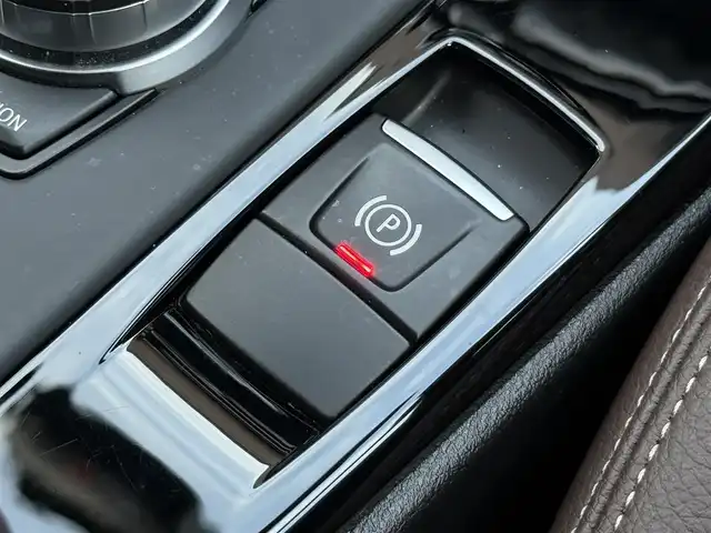ＢＭＷ Ｘ１ xDrive 18d xライン 静岡県 2021(令3)年 4.2万km グレー LCIモデル/ハイラインパッケージ/ブラウンレザーシート/電動リアゲート/iDrive/(Bluetooth/USB)/インテリジェントセーフティ/バックカメラ /アダプティブクルーズコントロール/レーンキープアシスト/PDC/メモリー付パワーシート/シートヒーター/コンフォートアクセス/ETC/ドライブレコーダー/フロアマット/純正18インチアルミホイール/保証書/取説/スペアキー