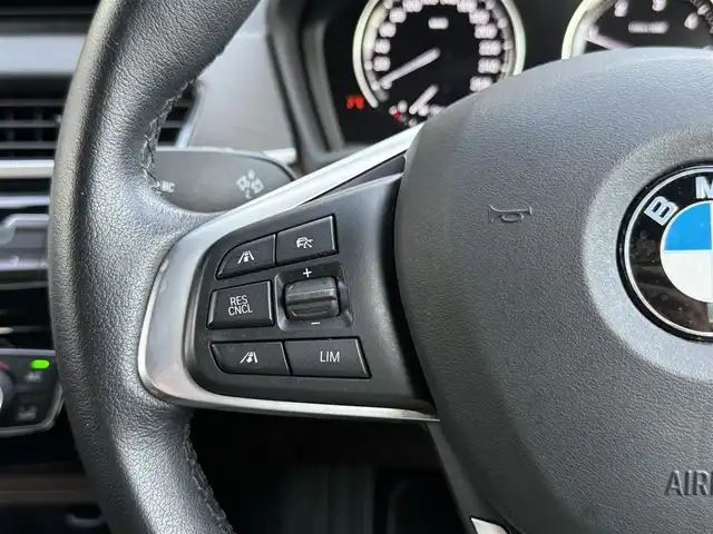 ＢＭＷ Ｘ１ xDrive 18d xライン 静岡県 2021(令3)年 4.2万km グレー LCIモデル/ハイラインパッケージ/ブラウンレザーシート/電動リアゲート/iDrive/(Bluetooth/USB)/インテリジェントセーフティ/バックカメラ /アダプティブクルーズコントロール/レーンキープアシスト/PDC/メモリー付パワーシート/シートヒーター/コンフォートアクセス/ETC/ドライブレコーダー/フロアマット/純正18インチアルミホイール/保証書/取説/スペアキー