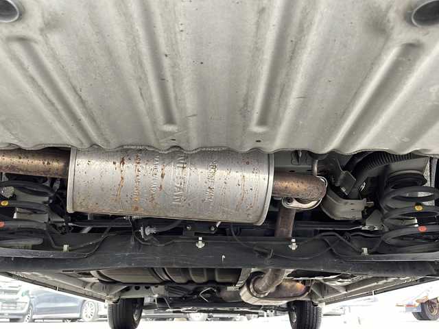 日産 セレナ ハイウェイスター プロパイロットED 新潟県 2017(平29)年 6.4万km ブリリアントホワイトパール 純正メモリナビ/衝突軽減/クルーズコントロール/レーンキープアシスト/全周囲カメラ/コーナーセンサー/オートパーク/ETC/ドライブレコーダー/両側パワースライドドア/サンシェード/フロアマット/LED/フォグランプ/ウィンカーミラー/電格ミラー/スペアキー×１