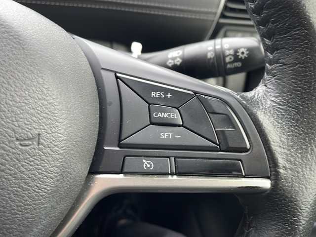 日産 セレナ ハイウェイスター プロパイロットED 新潟県 2017(平29)年 6.4万km ブリリアントホワイトパール 純正メモリナビ/衝突軽減/クルーズコントロール/レーンキープアシスト/全周囲カメラ/コーナーセンサー/オートパーク/ETC/ドライブレコーダー/両側パワースライドドア/サンシェード/フロアマット/LED/フォグランプ/ウィンカーミラー/電格ミラー/スペアキー×１