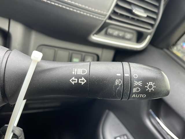 日産 セレナ ハイウェイスター プロパイロットED 新潟県 2017(平29)年 6.4万km ブリリアントホワイトパール 純正メモリナビ/衝突軽減/クルーズコントロール/レーンキープアシスト/全周囲カメラ/コーナーセンサー/オートパーク/ETC/ドライブレコーダー/両側パワースライドドア/サンシェード/フロアマット/LED/フォグランプ/ウィンカーミラー/電格ミラー/スペアキー×１