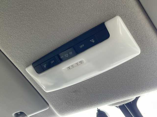 日産 セレナ ハイウェイスター プロパイロットED 新潟県 2017(平29)年 6.4万km ブリリアントホワイトパール 純正メモリナビ/衝突軽減/クルーズコントロール/レーンキープアシスト/全周囲カメラ/コーナーセンサー/オートパーク/ETC/ドライブレコーダー/両側パワースライドドア/サンシェード/フロアマット/LED/フォグランプ/ウィンカーミラー/電格ミラー/スペアキー×１