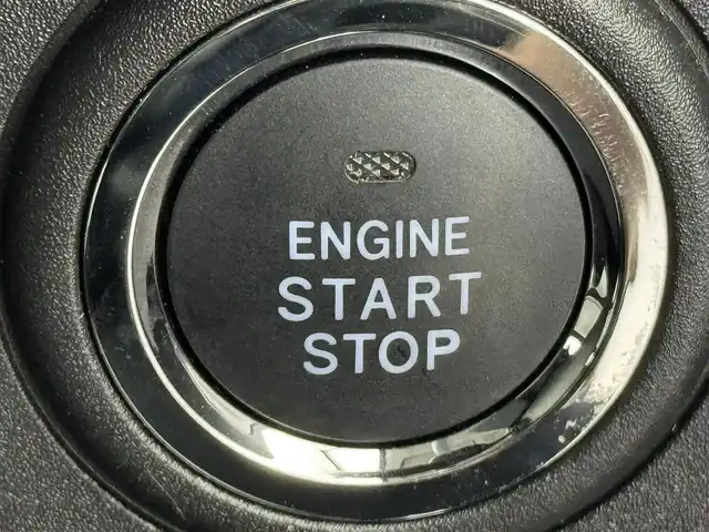 ダイハツ ムーヴ キャンバス ストライプス G 福岡県 2022(令4)年 1.2万km シャイニングホワイトパール/サンドベージュメタリック 純正ナビ／フルセグＴＶ　/バックカメラ　/ホッとカップホルダー　/前後ドライブレコーダー　/コーナーセンサー　/衝突被害軽減ブレーキ　/アイドリングストップ　/両側電動スライドドア　/シートヒーター　/プッシュスタート