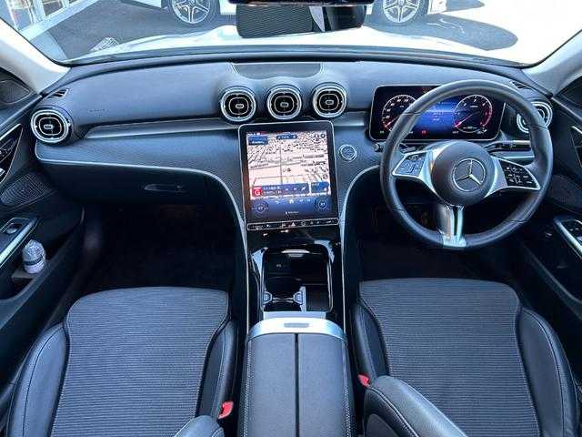 メルセデス・ベンツ Ｍ・ベンツ Ｃ２２０ｄ ワゴン アバンギャルド 埼玉県 2022(令4)年 4.6万km ポーラホワイト 黒半革シート /ACC /Apple Carp Pay /全周囲カメラ /アドバンススピーカー /アンビエントライト /BSM /シートヒーター /レーンチェンジアシスト /パワーバックドア /ドライブレコーダー /ETC /純正17インチアルミホイール