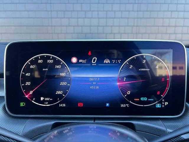 メルセデス・ベンツ Ｍ・ベンツ Ｃ２２０ｄ ワゴン アバンギャルド 埼玉県 2022(令4)年 4.6万km ポーラホワイト 黒半革シート /ACC /Apple Carp Pay /全周囲カメラ /アドバンススピーカー /アンビエントライト /BSM /シートヒーター /レーンチェンジアシスト /パワーバックドア /ドライブレコーダー /ETC /純正17インチアルミホイール