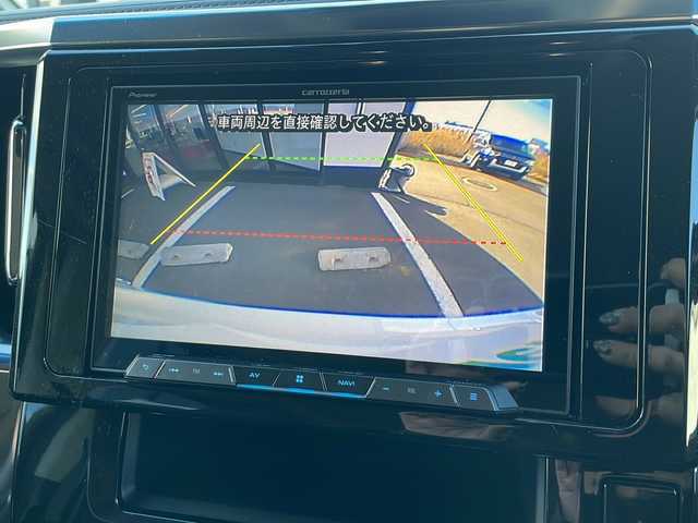 トヨタ アルファードハイブリット SR Cパッケージ 道東・釧路十勝 2018(平30)年 3.6万km ホワイトパールクリスタルシャイン ・4WD/・社外8インチSDナビ/（BT・フルセグ・CD・DVD・FM・AM）/・バックカメラ/・10.2インチフリップダウンモニター/・両側パワースライドドア/・レーダークルーズコントロール/・レーンキープアシスト/・コーナーセンサー/・横滑り防止/・パワーバックドア/・シートヒーター/エアーシート/・ステアリングヒーター/・前席パワーシート/・三眼LEDヘッドライト/・オートライト/・オートマチックハイビーム/・ステアリングスイッチ/・ビルトインETC/・AC100V（1500W）/・デジタルインナーミラー/・オットマン/・電格ウィンカーミラー/・スマートキー/・プッシュスタート