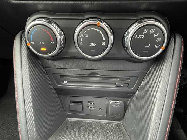 マツダ デミオ XD ツーリング 埼玉県 2015(平27)年 4.9万km ブルーリフレックスマイカ ワンオーナー車/ディーゼルターボ/純正ナビTV/バックカメラ/前後ドラレコ/ヘッドアップディスプレイ/BSM/LEDヘッドライト/レーダークルーズコントロール/衝突軽減ブレーキ/純正15インチアルミ/プッシュスタート/スマートキー/保証書付整備手帳/取扱説明書