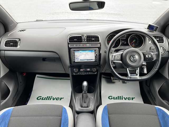 フォルクスワーゲン ポロ ブルーGT 山形県 2014(平26)年 6.5万km ブルーシルクM 純正HDDナビゲーション/【CD・DVD・SD・Bluetooth・フルセグTV】/バックカメラ/クルーズコントロール/革巻きステアリング/・ステアリングリモコン/・パドルシフト/LEDヘッドライト/・フォグランプ/電動格納ミラー/・ウインカーミラー/ETC/アイドリングストップ/横滑り防止機能/取扱説明書