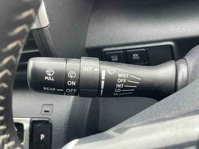 トヨタ シエンタ ハイブリッド G クエロ 鹿児島県 2019(平31)年 2.9万km ブラックマイカ 純正ナビ（NSCN-W68）/純正オーディオ/Bluetooth/DVD/CD/プッシュスタートボタン/両側パワースライドドア/クルーズコントロール/レーンアシスト/衝突被害軽減システム/パワーウィンドウ/電動格納ミラー/ワンセグ/ETC/全方位バックカメラ/ミラー型ドライブレコーダー