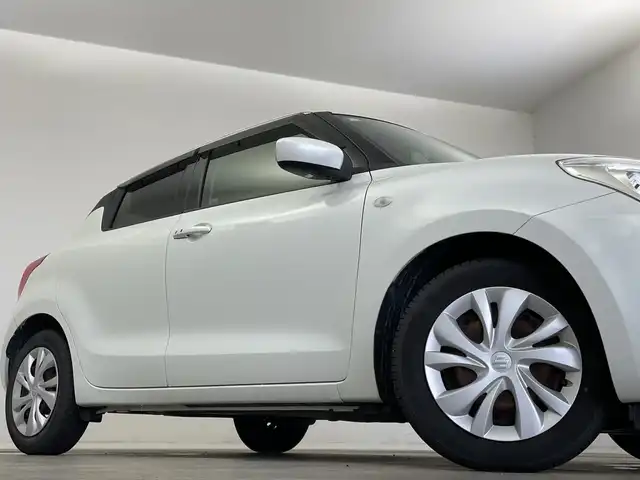 スズキ スイフト XG 新潟県 2019(平31)年 7.5万km ピュアホワイトP 純正メモリナビ【CN-RZ743W】/　フルセグTV/Bluetooth/CD/DVD/USB/D席シートヒーター/ドライブレコーダー/ビルトインETC/横滑り防止装置/禁煙車