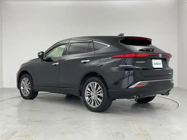 トヨタ ハリアー ハイブリッド Z レザーパッケージ 茨城県 2021(令3)年 3.1万km プレシャスブラックパール ＪＢＬサウンド　純正１２．３型ナビ　フルセグＴＶ　全周囲カメラ　ビルトインＥＴＣ２．０　衝突軽減ブレーキ　デジタルインナーミラー　シートヒーター　ベンチレーション　ワイヤレス充電　シートブラウン