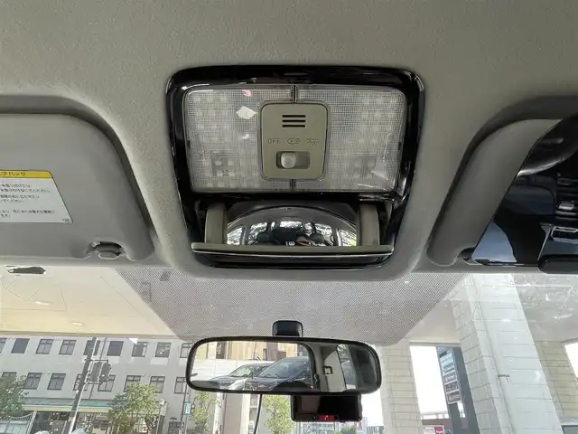 トヨタ ヴォクシー ZS 煌Ⅱ 岡山県 2010(平22)年 15.1万km ブラック 登録時走行距離150258km/社外SDナビ/(AM/FM/TV/DISC/BT)/両側パワースライドドア/ビルトインETC/バックカメラ/MTモード付AT/パドルシフト/ウォークスルー/プッシュスタート/スマートキー/純正１６インチアルミホイール/ハロゲンヘッドライト/USB入力端子/記録簿/取扱説明書