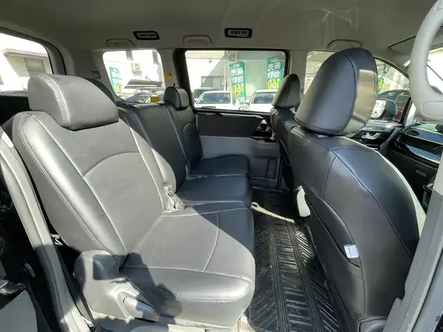 トヨタ ヴォクシー ZS 煌Ⅱ 岡山県 2010(平22)年 15.1万km ブラック 登録時走行距離150258km/社外SDナビ/(AM/FM/TV/DISC/BT)/両側パワースライドドア/ビルトインETC/バックカメラ/MTモード付AT/パドルシフト/ウォークスルー/プッシュスタート/スマートキー/純正１６インチアルミホイール/ハロゲンヘッドライト/USB入力端子/記録簿/取扱説明書