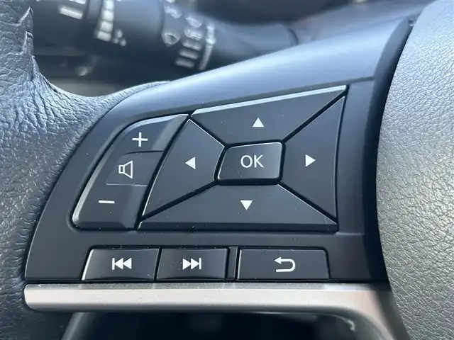 日産 デイズ ハイウェイスターX 大阪府 2021(令3)年 1.3万km ホワイトパール 9インチナビ　/フルセグ　/Bluetooth　/全方位カメラ　/ETC　/スマートキー　/前後コーナーセンサー　/衝突軽減ブレーキ　/LEDヘッドライト　/純正フロアーマット　/サイドバイザー