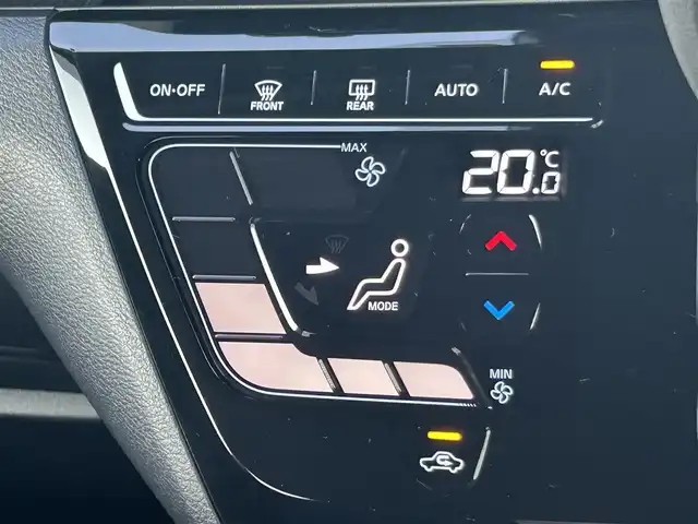日産 デイズ ハイウェイスターX 大阪府 2021(令3)年 1.3万km ホワイトパール 9インチナビ　/フルセグ　/Bluetooth　/全方位カメラ　/ETC　/スマートキー　/前後コーナーセンサー　/衝突軽減ブレーキ　/LEDヘッドライト　/純正フロアーマット　/サイドバイザー