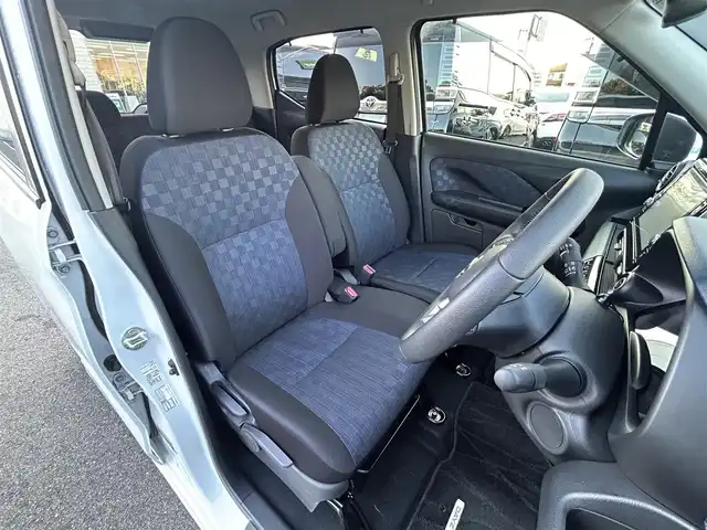 日産 デイズ ハイウェイスターX 大阪府 2021(令3)年 1.3万km ホワイトパール 9インチナビ　/フルセグ　/Bluetooth　/全方位カメラ　/ETC　/スマートキー　/前後コーナーセンサー　/衝突軽減ブレーキ　/LEDヘッドライト　/純正フロアーマット　/サイドバイザー