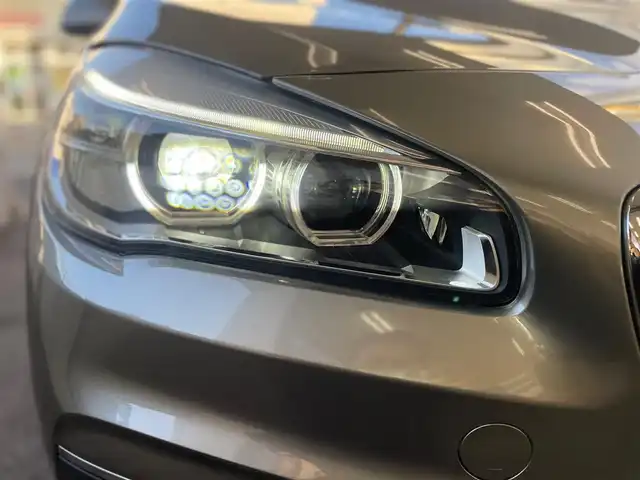 ＢＭＷ ２１８ｄ グランツアラー ラグジュアリー 愛知県 2017(平29)年 6.2万km プラチナシルバー /当店買取/禁煙/7人乗り/黒革//純正HDDナビ/Bluetooth/CD/DVD/AUX//バックカメラ//インテリジェントセーフティ//衝突軽減B/車線逸脱警報//レーダークルーズコントロール/ヘッドアップディスプレイ//ミラー一体型ETC//LEDヘッド/Aライト/フォグ//ISOFIX/TRC/シートヒーター//保証書/取説/スペアキー