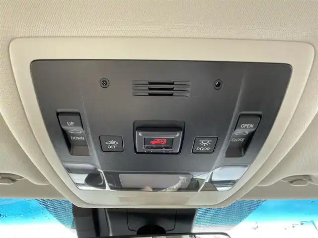 レクサス ＥＳ 300h バージョンL 愛媛県 2019(平31)年 1.8万km プラチナムシルバーメタリック 純正12.3型ナビ(BT/フルセグTV)/全周囲カメラ/デジタルサイドミラー/セミアニリン革シート/前席シートメモリー機能/シートヒーター/シートエアコン/ヘッドアップディスプレイ/TRDエアロF・S/クリアランスソナー/レクサスセーフティセンス/3眼LEDヘッドライト/シーケンシャルウインカー/オートライト/オートマチックハイビーム/電動チルト＆テレスコップ機構/電動パーキングブレーキ/ステアリングリモコン/パドルシフト/100V/1500Wコンセント/電動パーキングブレーキ/ETC2.0/ステアリングヒーター/現状サマー(純正AW)(235/45/R18)/DUNLOP SP SPORT MAXX 050