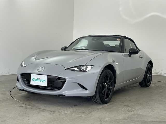 マツダ ロードスター S スペシャルパッケージ 兵庫県 2024(令6)年 0.8万km グレー ・６MT/・ツーリングパッケージ/地上デジタルＴＶチューナー/シートヒーター/アダプティブＬＥＤヘッドライト/交通標識認識システム/マツダレーダークルーズコントロール/・8.8インチセンターディスプレイ/Bluetooth/USB/Alexa/TV/スマホ連携/・バックカメラ/・ETC/・車間制御システム/・後側方接近車両検知/・車線逸脱警報システム/・ブラインドスポットモニタリング/・降車時警告/・ディスタンス＆スピードアラート/・スマートブレーキサポート/・スマートシティブレーキサポート/・パーキングセンサー