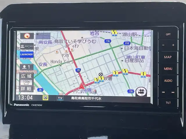 スズキ クロスビー HYBRID MZ 鳥取県 2018(平30)年 10.5万km スーパーブラックパール 3トーンコーディネート (株)IDOMが運営する【じしゃロン鳥取店】の自社ローン対象車両になります。こちらは現金ご利用時の価格です。自社ローンご希望の方は別途その旨お申付け下さい。/ワンオーナー　/フルタイム４WD/純正ナビ　/・フルセグＴＶ　/・AM/FM/・CD/DVD/・Bluetooth接続/クルーズコントロール　/衝突軽減システム　/プッシュスタート　/スマートキー　/スペアキー　/全方位カメラ　/前席シートヒーター　/ＬＥＤオートライト/オートハイビーム/リアコーナーセンサー/ETC/ドラレコ/取扱説明書/保証書