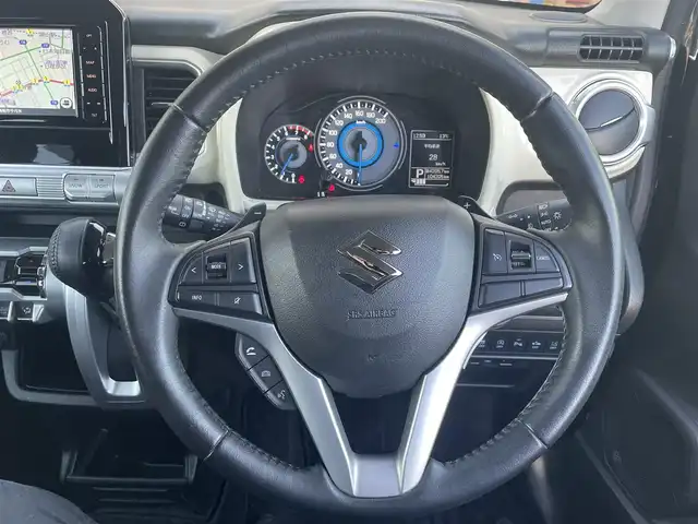 スズキ クロスビー HYBRID MZ 鳥取県 2018(平30)年 10.5万km スーパーブラックパール 3トーンコーディネート (株)IDOMが運営する【じしゃロン鳥取店】の自社ローン対象車両になります。こちらは現金ご利用時の価格です。自社ローンご希望の方は別途その旨お申付け下さい。/ワンオーナー　/フルタイム４WD/純正ナビ　/・フルセグＴＶ　/・AM/FM/・CD/DVD/・Bluetooth接続/クルーズコントロール　/衝突軽減システム　/プッシュスタート　/スマートキー　/スペアキー　/全方位カメラ　/前席シートヒーター　/ＬＥＤオートライト/オートハイビーム/リアコーナーセンサー/ETC/ドラレコ/取扱説明書/保証書