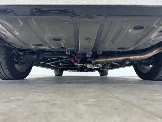 トヨタ ヴェルファイア ハイブリット エグゼクティブ ラウンジ 千葉県 2024(令6)年 1.9万km ブラック 禁煙車/純正14インチディスプレイ/　ナビ機能付き/BT/フルセグTV/純正14インチリアエンターテイメント/JBLプレミアムサウンドシステム/左右独立ムーンルーフ/パノラミックビューモニター/トヨタチームメイト/　・プリクラッシュセーフティ（PCS）/　・レーントレーシングアシスト（LTA）/　・レーンディパーチャーアラート（LDA）/　・レーダークルーズコントロール/　・アダプティブハイビームシステム（AHS）/オートマチックハイビーム（AHB）/　・ロードサインアシスト（RSA）/　・ドライバー異常時対応システム/　・プロアクティブドライビングアシスト（PDA）/　・発進遅れ告知機能（TMN）/　・緊急時操舵支援（アクティブ操舵機能付）/　・フロントクロストラフィックアラート（FCTA）/　・レーンチェンジアシスト（LCA）/ブラインドスポットモニター/レーダークルーズコントロール/コーナーセンサー/デジタルインナーミラー/前席・セカンドシートシートヒーター/エアシート/両側パワースライドドア/ETC2.0/パワーバックドア/AC100V/ヘッドアップディスプレイ