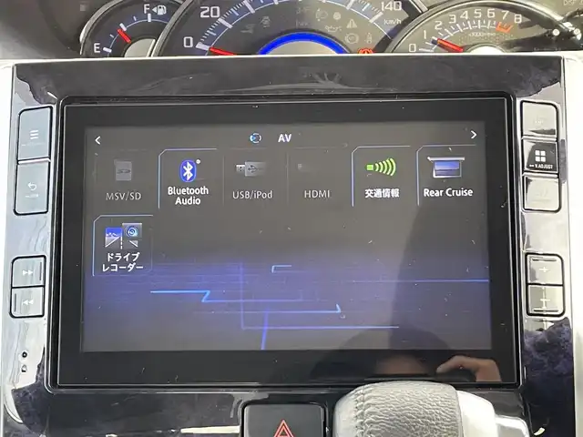 ダイハツ タント カスタム RS トップED SA Ⅲ 愛知県 2018(平30)年 4.8万km パールホワイトⅢ ・純正8インチメモリーナビ/・フルセグテレビ/・CD/DVD再生機能/・ミュージックサーバー（SD録音）/・Bluetooth/USB/HDMI接続機能/・バックカメラ/・ETC/・ハーフレザーシート/・ベンチシート/・シートヒーター（運転席）/・純正15インチアルミホイール/・純正LEDヘッドライト/・オートマチックハイビーム/・衝突軽減ブレーキ/・レーンキープアシスト/・純正ナビ連動ドライブレコーダー（前方向）/・スマートキー/・プッシュスタート/・オートエアコン/・アイドリングストップ