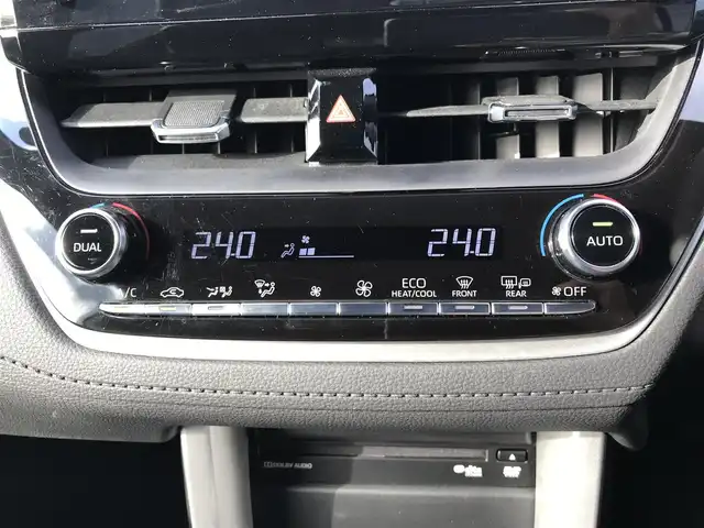 トヨタ カローラ クロス ハイブリッド Z 鳥取県 2022(令4)年 2.6万km プラチナホワイトパールマイカ 純正9インチナビ/フルセグ/CD/DVD/BT/バックカメラ・ETC2.0/前後ドライブレコーダー/トヨタセーフティセンス/ブラインドスポットモニター/レーンキープアシスト/レーダークルーズコントロール/ハーフレザーシート/運転席パワーシート/前席シートヒーター/パワーバックドア/LEDヘットライト/純正18インチアルミホイール/プッシュエンジンスタート/スペアキー