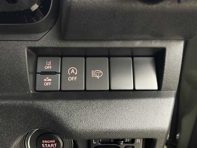 スズキ ジムニー XC 秋田県 2021(令3)年 4.2万km ジャングルグリーン ４WD/KENWOODナビ〈MDV-709BT〉/Bluetooth／地デジTV/USB/SD/DVD/HDMI/Clazzio製レザー調シートカバー/前席シートヒーター/純正マッドフラップ/スズキセーフティサポート/デュアルセンサーブレーキサポート/誤発進抑制機能/車線逸脱警報/ふらつき警報/クルーズコントロール/ヒルディセントコントロール/アンテナ分離型ETC/KENWOODドライブレコーダー〈DRV-MR450〉/ヘッドライトウォッシャー/LEDヘッドライト/スマートキー/スペアキー