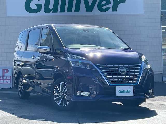 日産 セレナ e－パワー ハイウェイスター V 静岡県 2020(令2)年 4.3万km アズライトブルー ●純正9インチナビ/(フルセグ/CD/DVD/Bluetooth)/(MM320D-L)/●バックカメラ/●プロパイロット/●ブラインドスポットモニター/●インテリジェントエマージェンシーブレーキ/●前後インテリジェントソナー/●電動パーキングブレーキ/●オートブレーキホールド/●LEDヘッドライト＆フォグランプ/●オートライト/●革巻きステアリング/●ステアリングスイッチ/●ETC/●両側パワースライドドア/●片側オートステップ/●スマートキー/●プッシュスタート/●純正フロアマット/●純正16インチアルミホイール/●ダブルSRS＋ABS/●車両取扱説明書/●ナビ取扱説明書