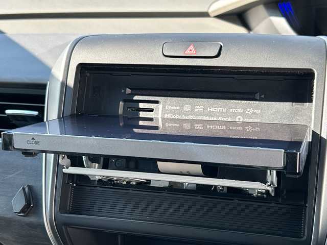 ホンダ フリード ハイブリット G 千葉県 2023(令5)年 4.9万km プラチナホワイトパール １オーナー　９型ナビＶＸＭ－２３７ＶＦＮｉ　Bカメ　両側電動スライドドア　シートヒーター　Ｓパッケージ　コンフォートビューパケ　ドラレコ　７人乗　クルコン　ホンダセンシング　ＵＳＢ　ＢＴ　ＬＥＤライト