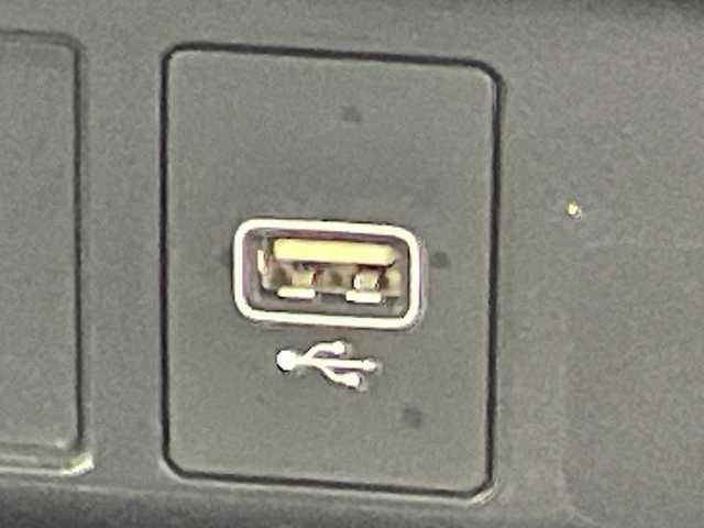 ホンダ フィット e:HEVホーム 群馬県 2021(令3)年 3.8万km クリスタルブラックパール 純正9型ナビ　バックカメラ　ETC　ドラレコ　アダプティブクルーズコントロール　衝突被害軽減ブレーキ　レーンアシスト　クリアランスソナー　LEDヘッドライト　オートライト　スマートキー　禁煙車