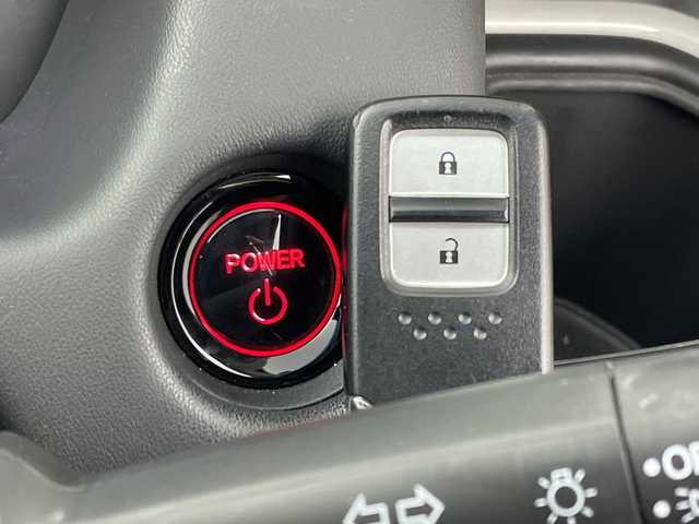 ホンダ フィット e:HEVホーム 群馬県 2021(令3)年 3.8万km クリスタルブラックパール 純正9型ナビ　バックカメラ　ETC　ドラレコ　アダプティブクルーズコントロール　衝突被害軽減ブレーキ　レーンアシスト　クリアランスソナー　LEDヘッドライト　オートライト　スマートキー　禁煙車