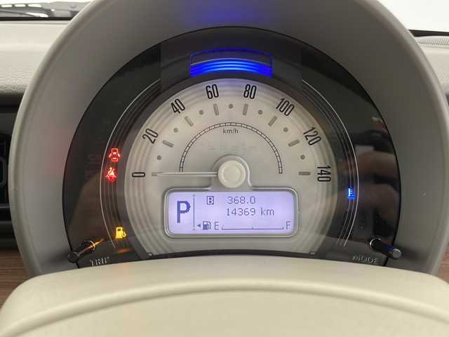 スズキ ラパン X 長野県 2022(令4)年 1.5万km フォーンベージュメタリック/アーバンブラウン 2トーン 4WD/純正ディスプレイオーディオ/衝突被害軽減システム/コーナーセンサー/バックカメラ/アイドリングストップ/Bluetooth/USB/シートヒーター（運転席、助手席）/オートライト/LEDヘッドライト/ステアリングスイッチ/純正フロアマット/純正アルミホイール/電動格納ミラー