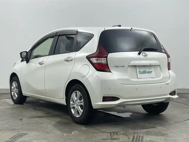 日産 ノート X DIG－S 岡山県 2018(平30)年 5.8万km ブリリアントホワイトパール 純正ナビ	(MM318D-W)/【ナビ/フルセグ/Bluetooth/DVD】	/アラウンドビューモニター	/オートハイビーム	/オートライト/ETC		/衝突軽減ブレーキシステム	/車線逸脱防止システム	/横滑り防止装置	/社外ドライブレコーダー（前後）	/コーナーセンサー（前後）	/純正フロアマット	/ステアリングスイッチ	/プッシュスタート	/スマートキー×2	/取扱説明書/踏み間違い防止装置/ISOFIX/チルトステアリング/シートリフター/ウィンカーミラー/ドアバイザー